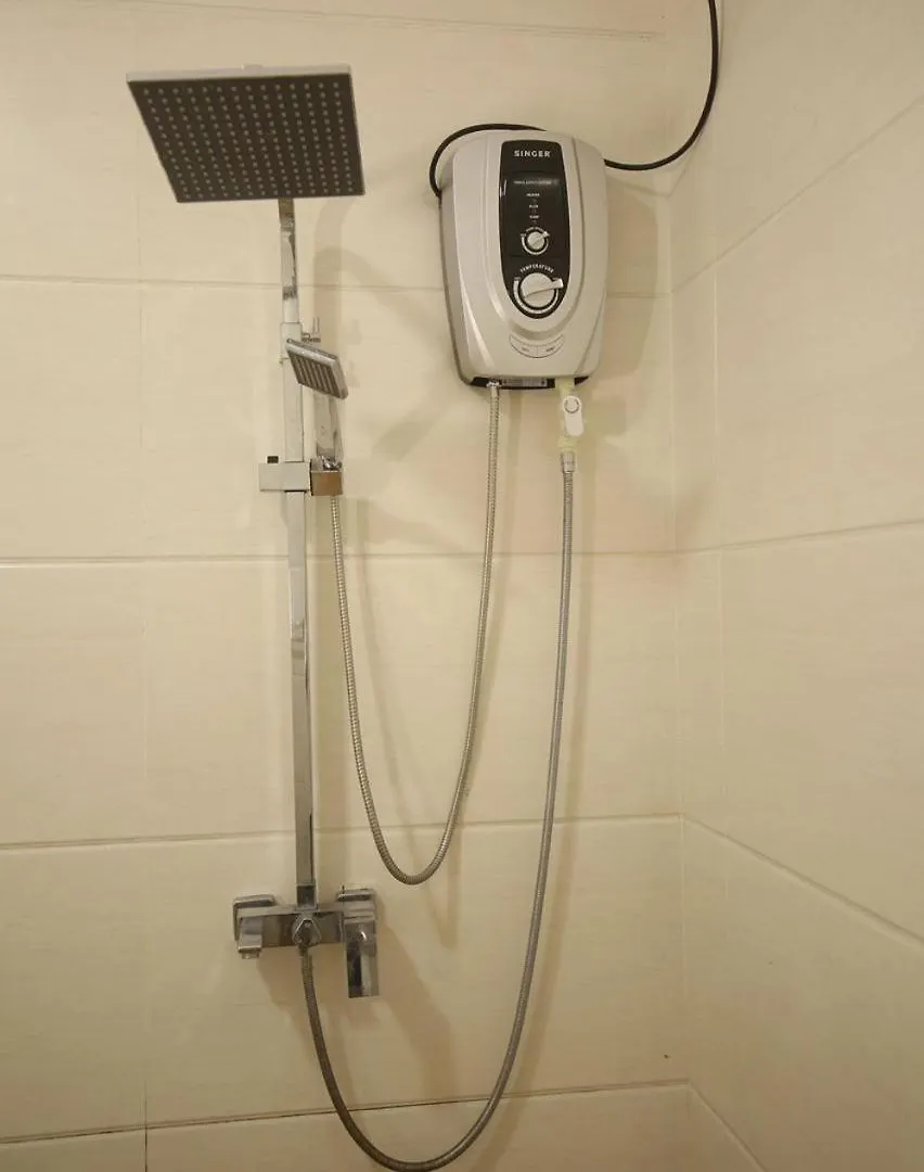 Ruish City Hotel Κάντι