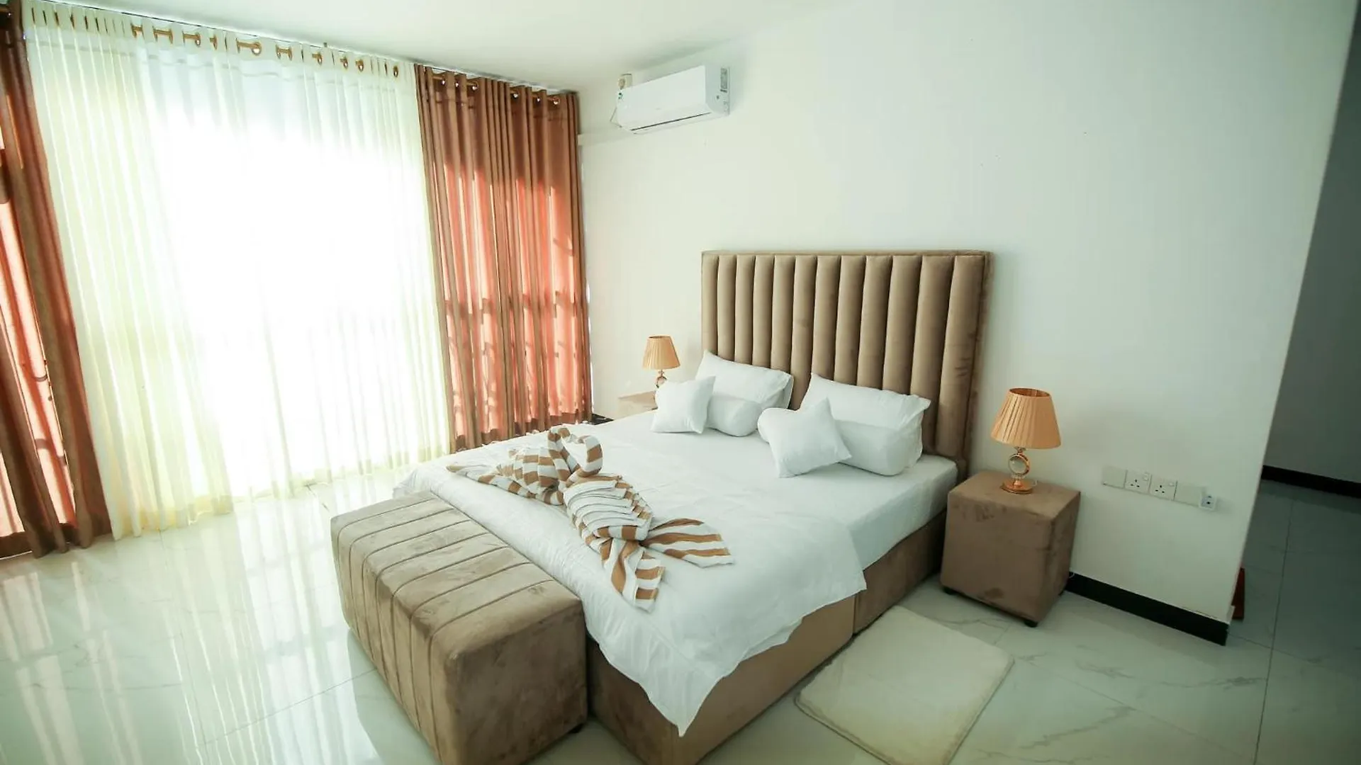 Ruish City Hotel Κάντι